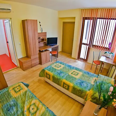 Madonna Tatil Evi Altın Kumlar