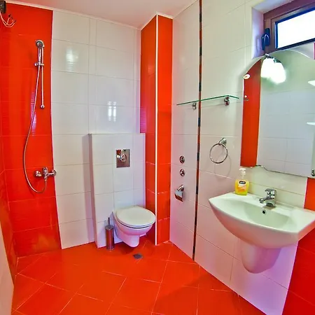 Madonna Tatil Evi