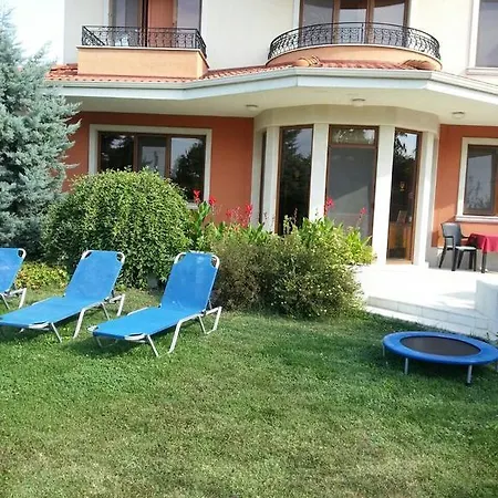 Madonna Tatil Evi *