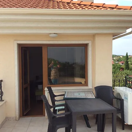 Tatil Evi Madonna Altın Kumlar