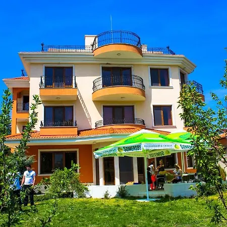 Tatil Evi Madonna Altın Kumlar