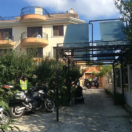 Madonna Tatil Evi Altın Kumlar
