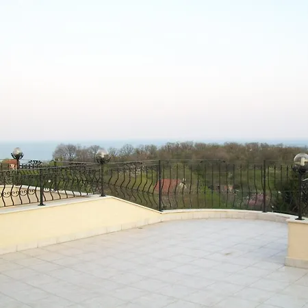 Madonna Tatil Evi